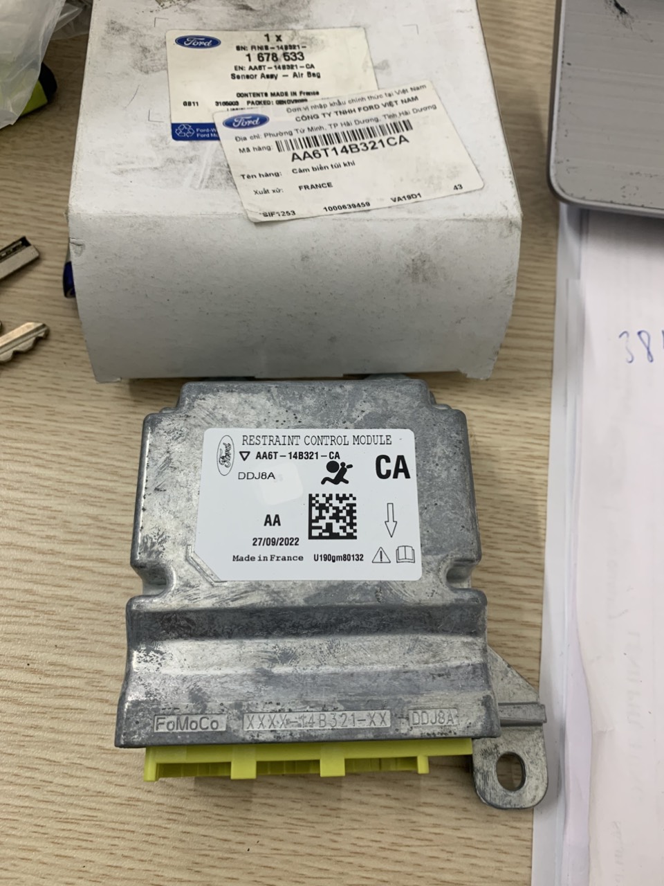 Hộp điều khiển túi khí Ford Fiesta AA6Z14B321C AA6T14B321CA