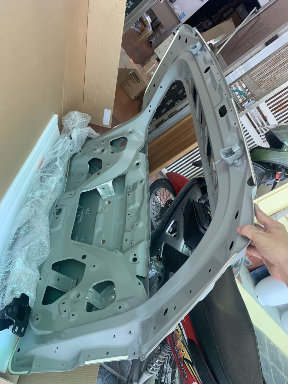 Nắp cốp sau Cánh cửa hậu Ford Territory PNS1 40202 AA78 BA78