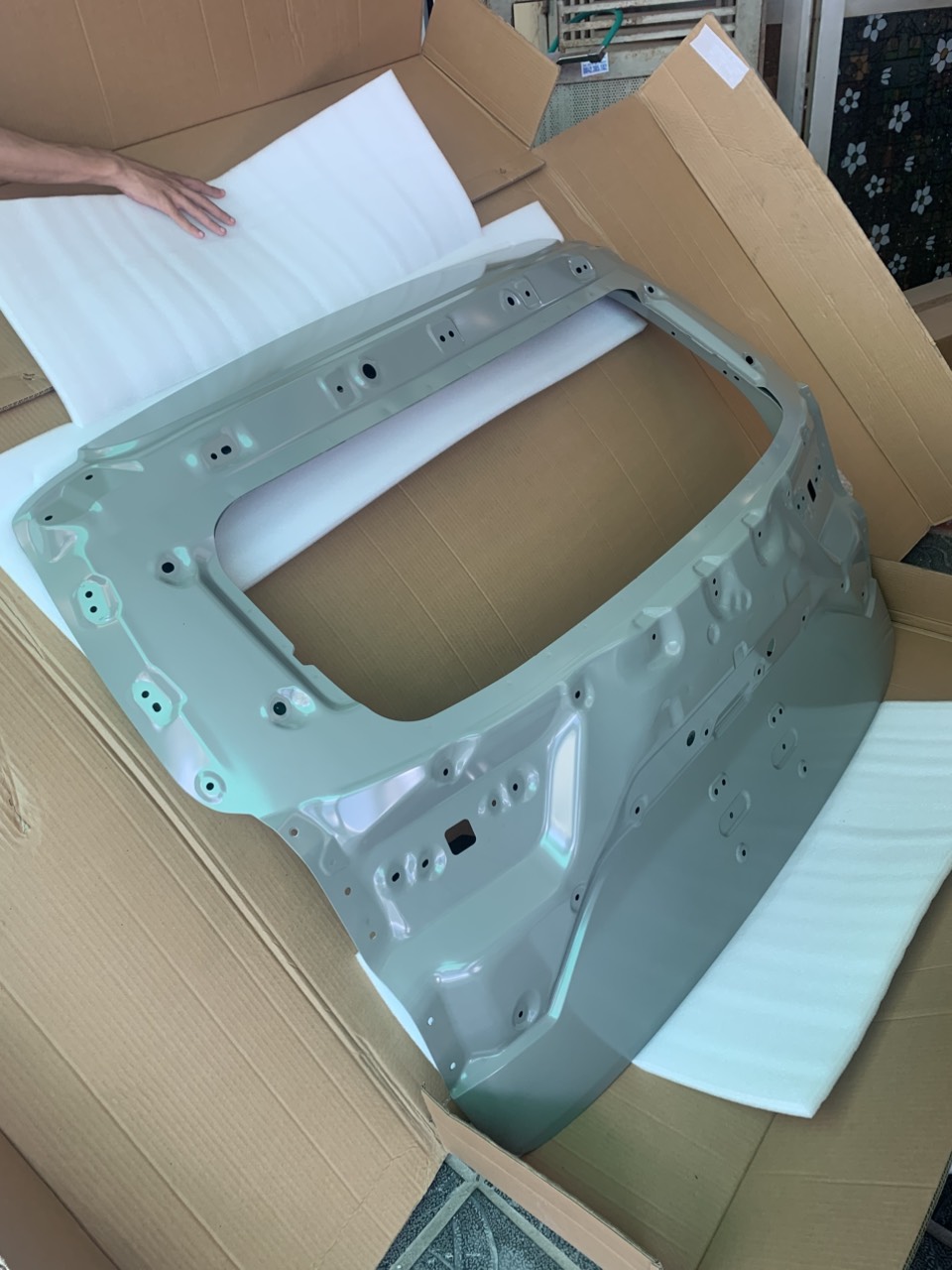 Nắp cốp sau Cánh cửa hậu Ford Territory PNS1 40202 AA78 BA78