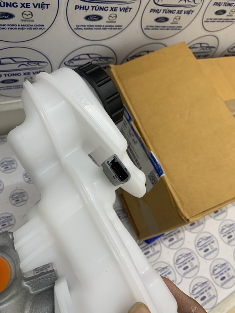 Tổng phanh Ford Ranger 2015 16 17 AB3Z2140AR AB312004HC