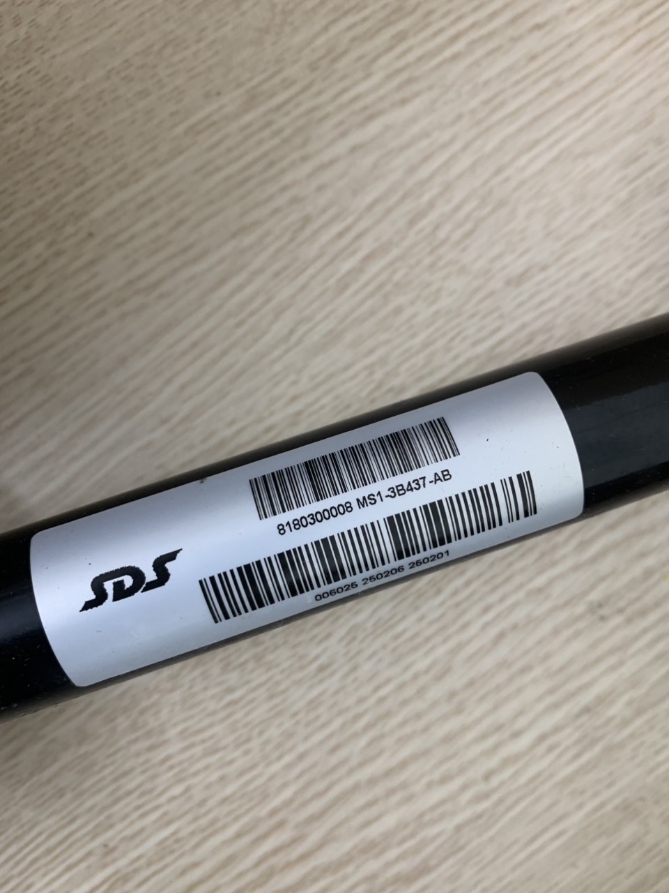 Trục láp trước lái Ford Territory MS13B437AB MS1-3B437-AB