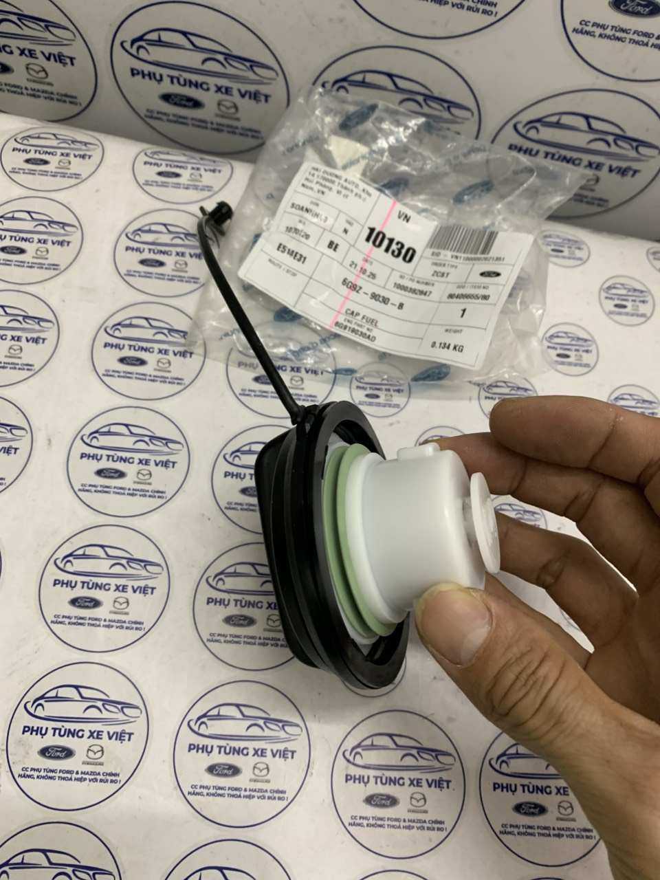Nắp bình xăng, nắp bình nhiên liệu Focus 2005 – 2011 6G9Z9030B