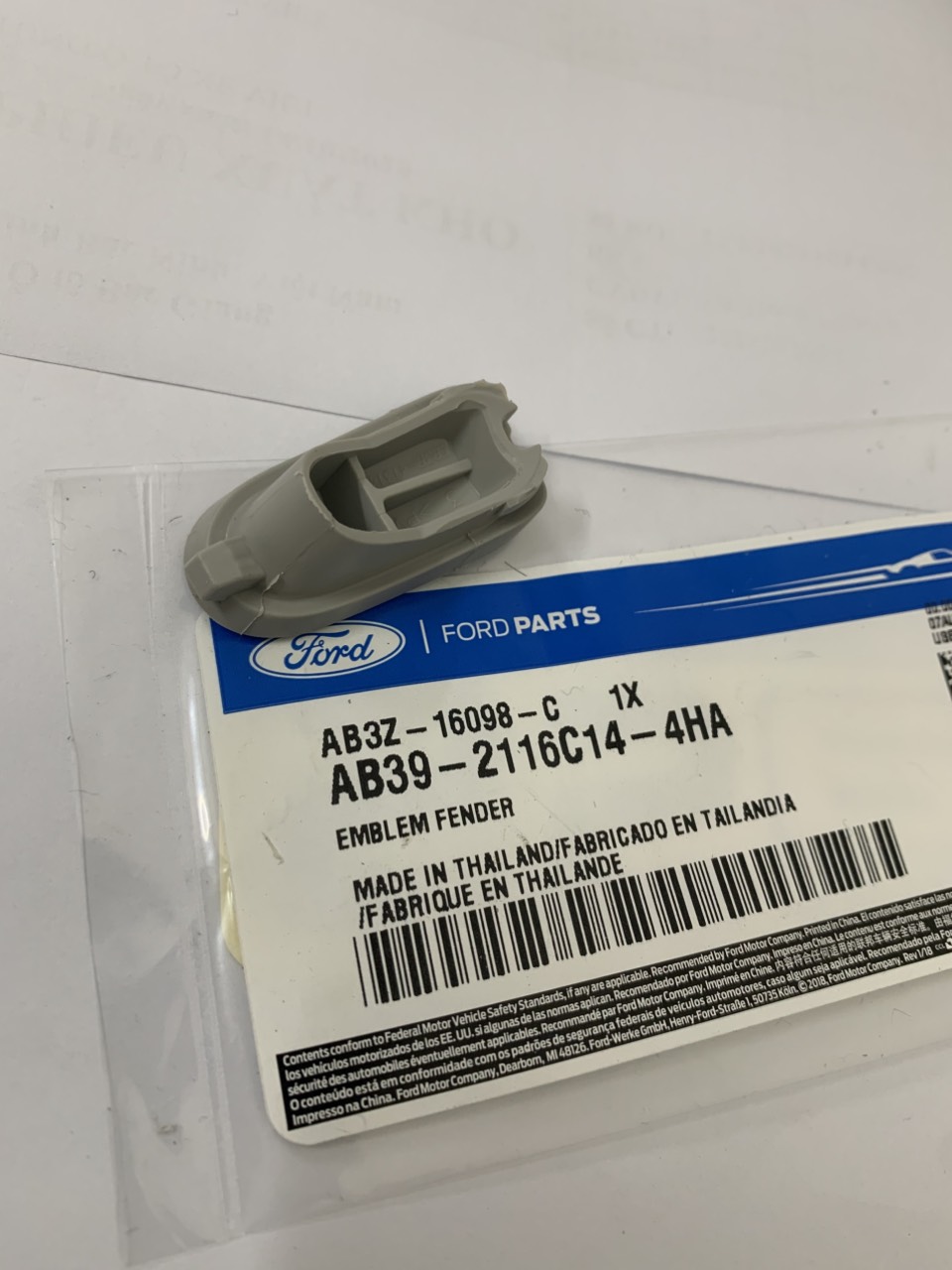 Nút bịt, nắp che vít bắt tay vịn trần Ranger, Everest EB3B-4131458