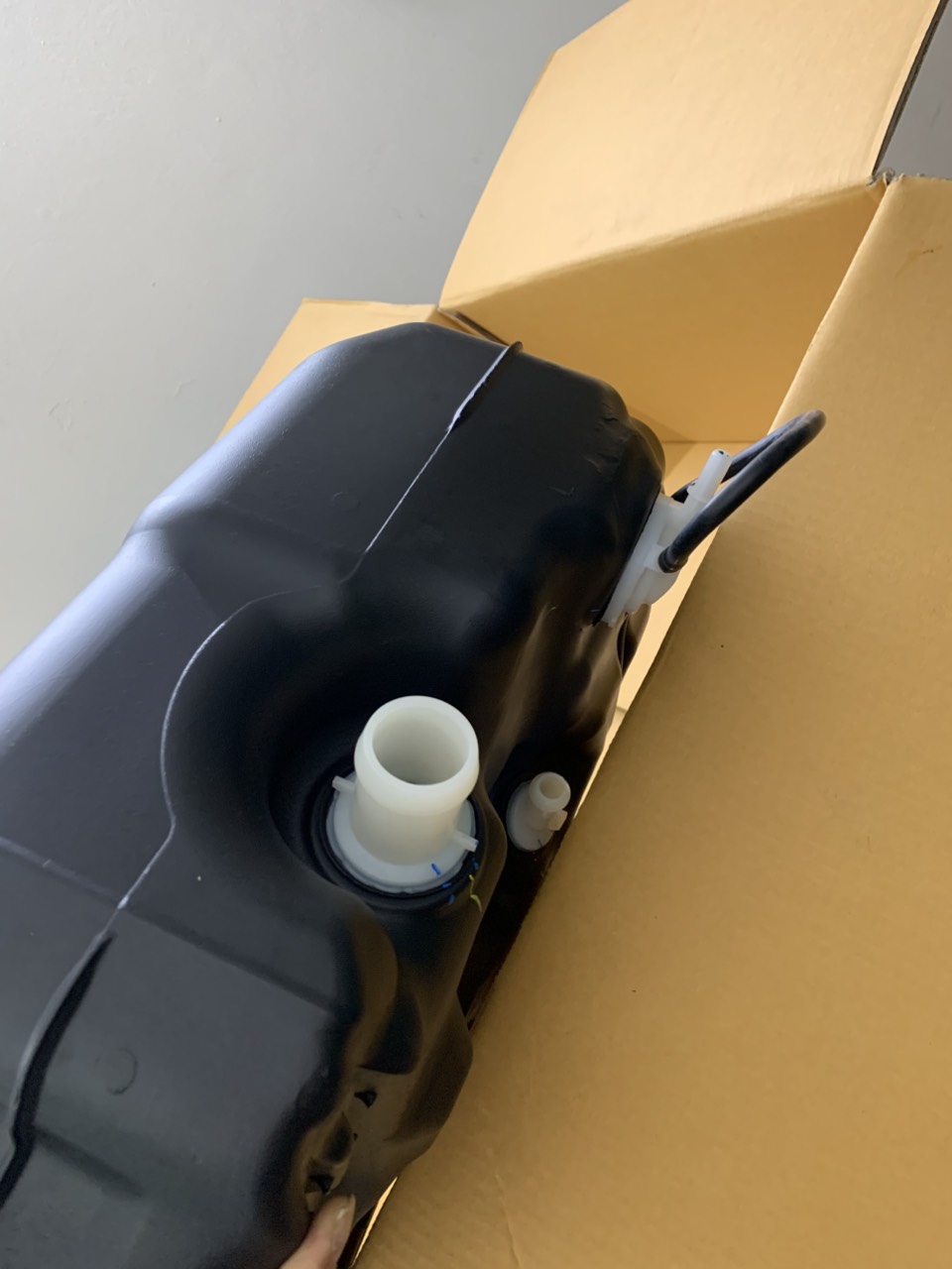 Bình nhiên liệu, bình xăng Ford Focus 2015 16 17 18 9 BV6Z9002L