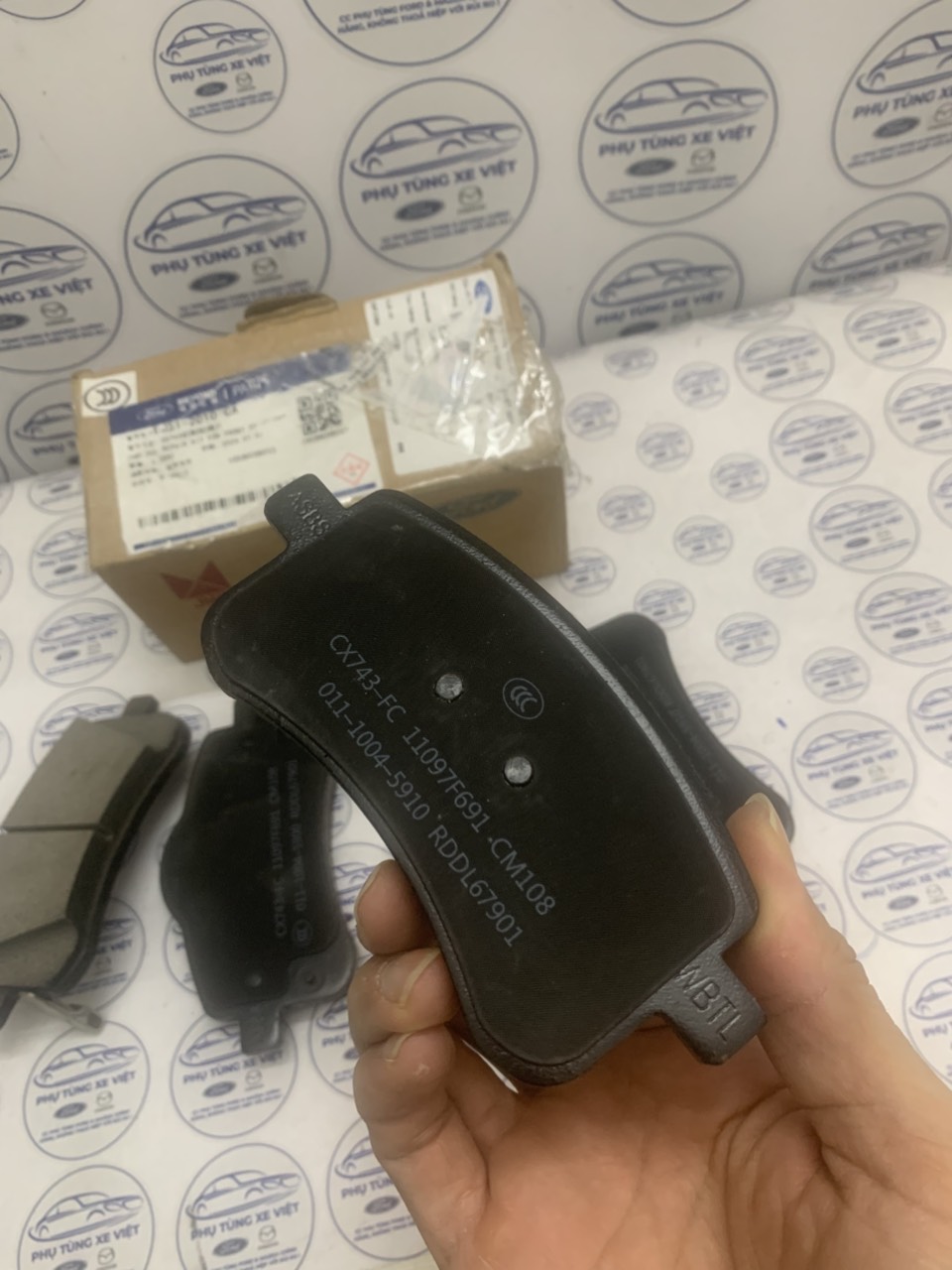 Bộ má phanh trước Ford Territory 2022 23 24 25 EJS12010CA