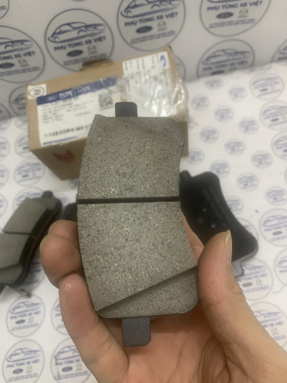 Bộ má phanh trước Ford Territory 2022 23 24 25 EJS12010CA