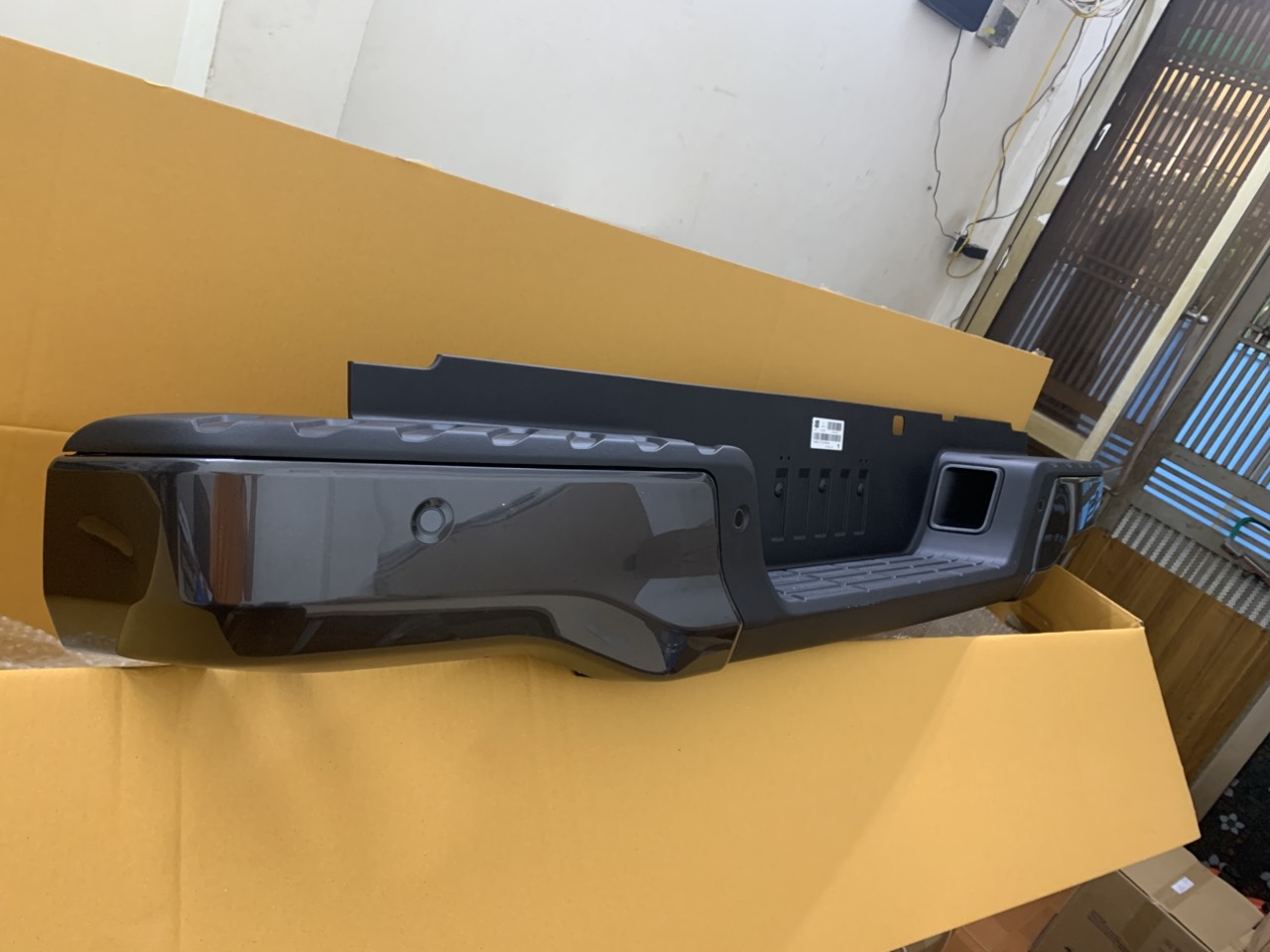 Cản sau Ford Ranger Wildtrak 2023 24 25 N1WZ17906FN FT FN