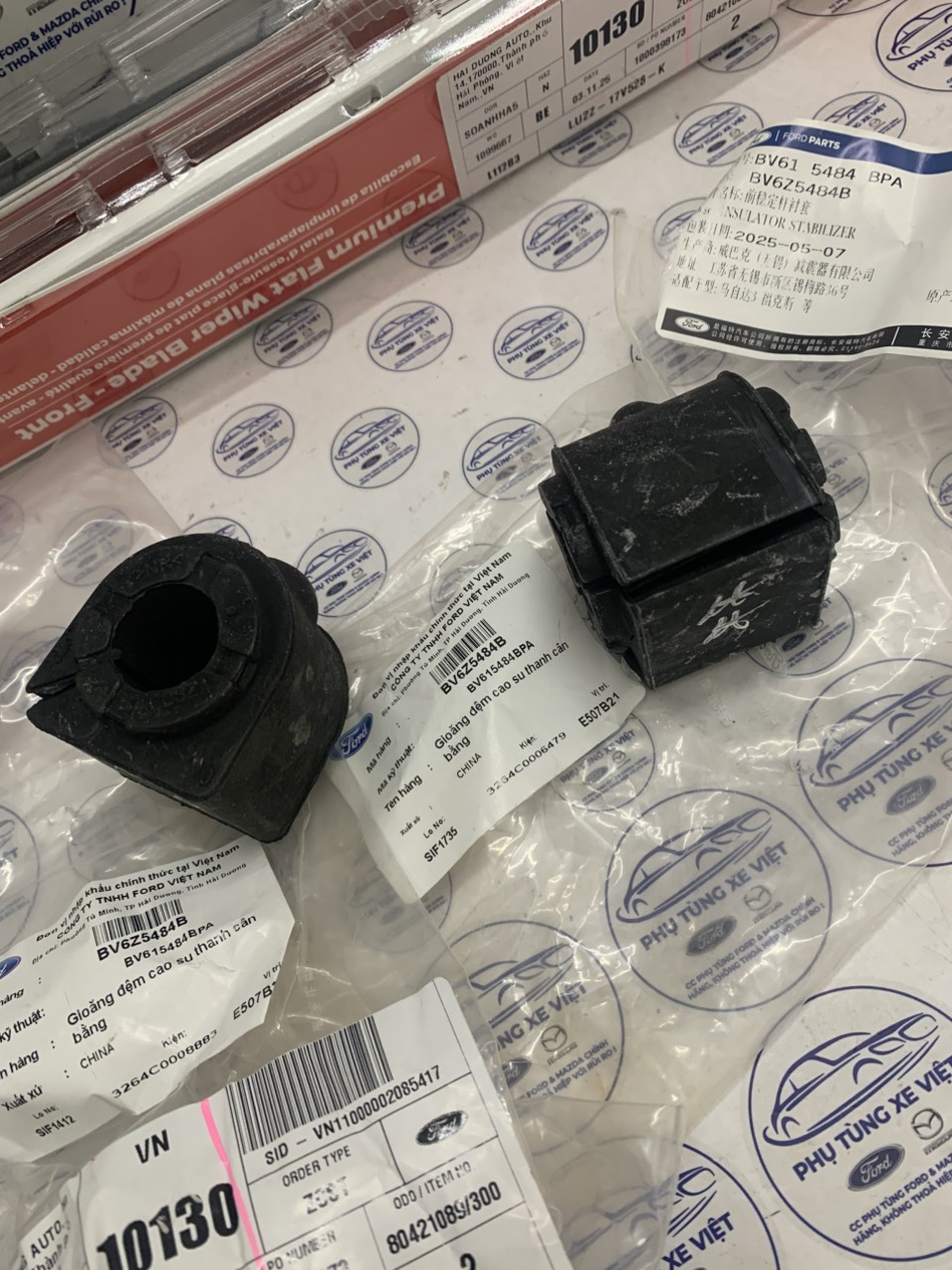Cao su cân bằng trước Focus 2015 16 17 18 19 BV6Z5484B BV61