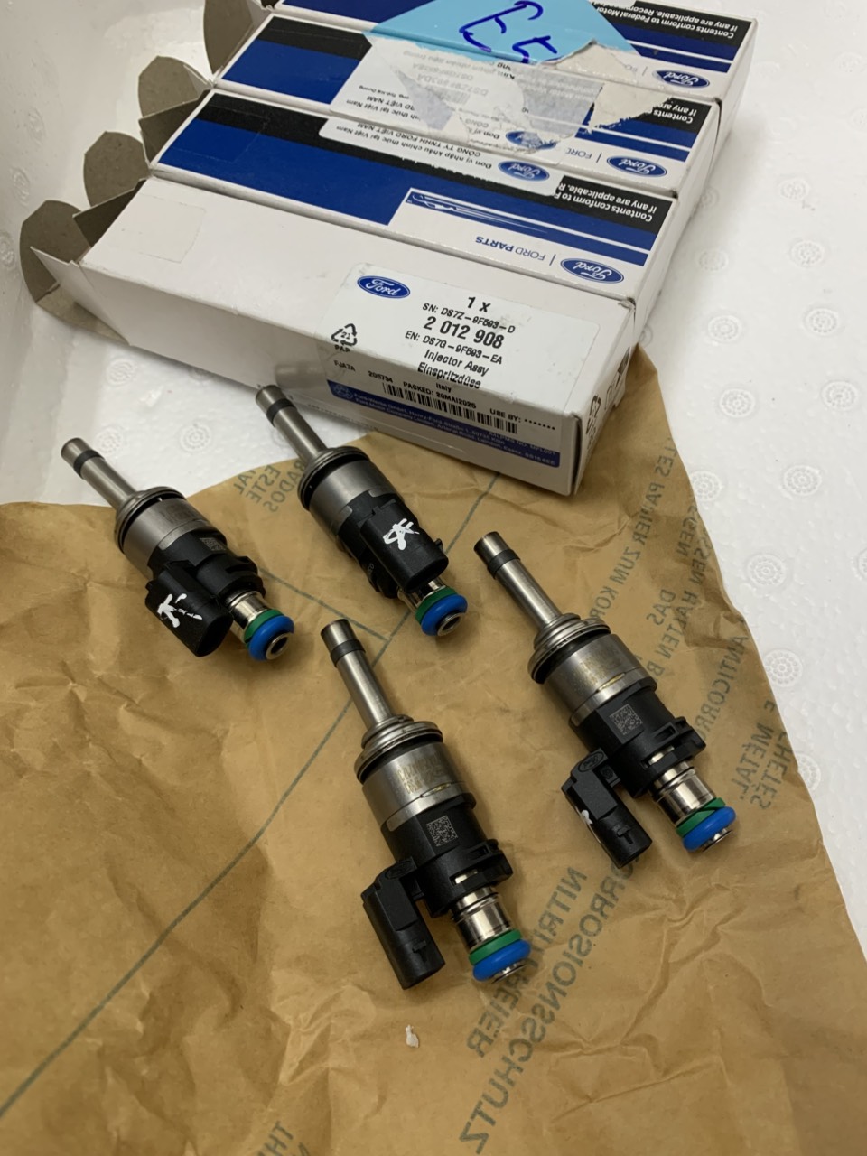 Kim phun nhiên liệu Ford Focus 2015 16 17 18 19 DS7Z9F593DA