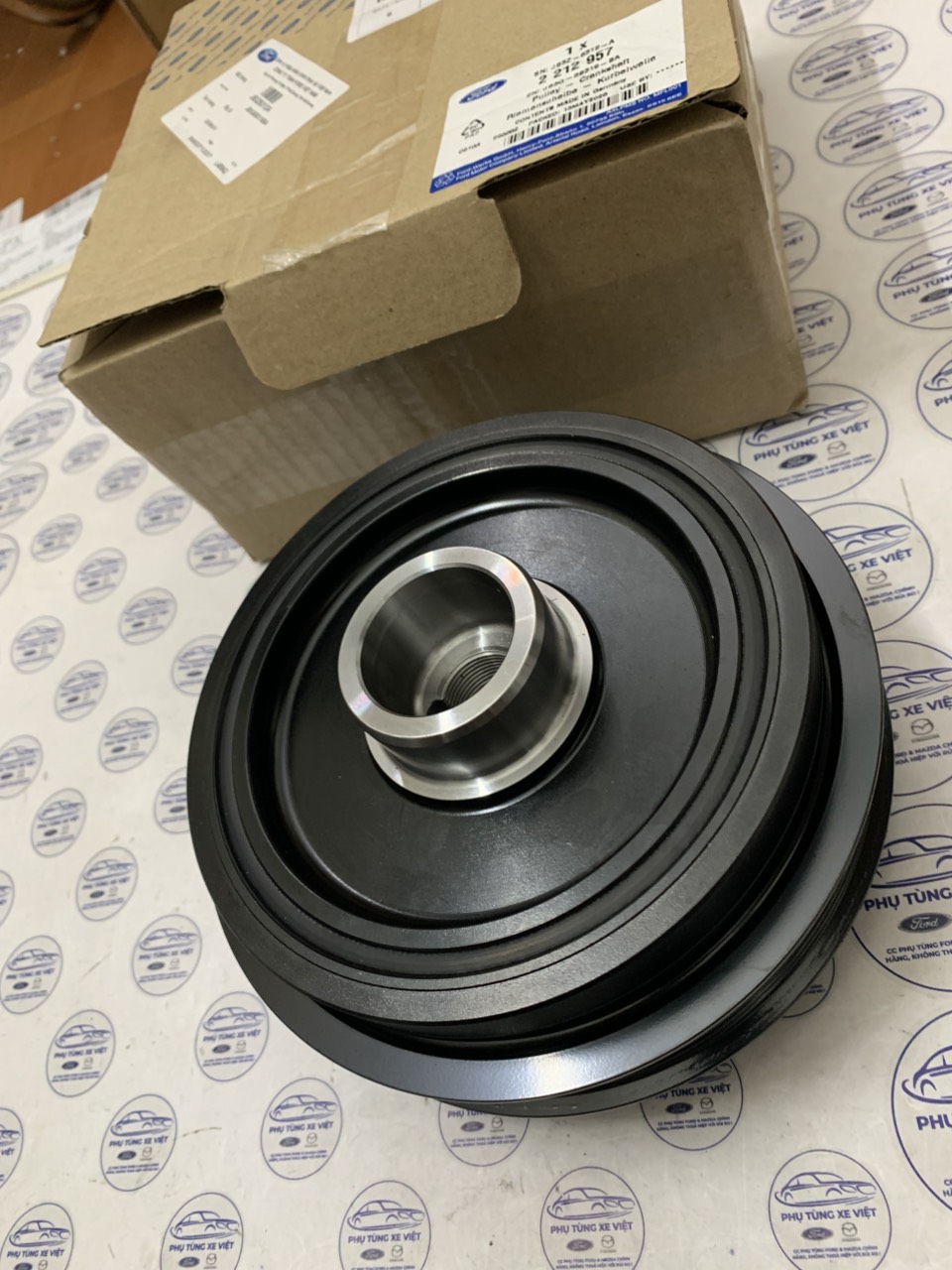 Puly trục cơ Ford Ranger 2.0 2018 19 20 21 JB3Q-6B319-BA