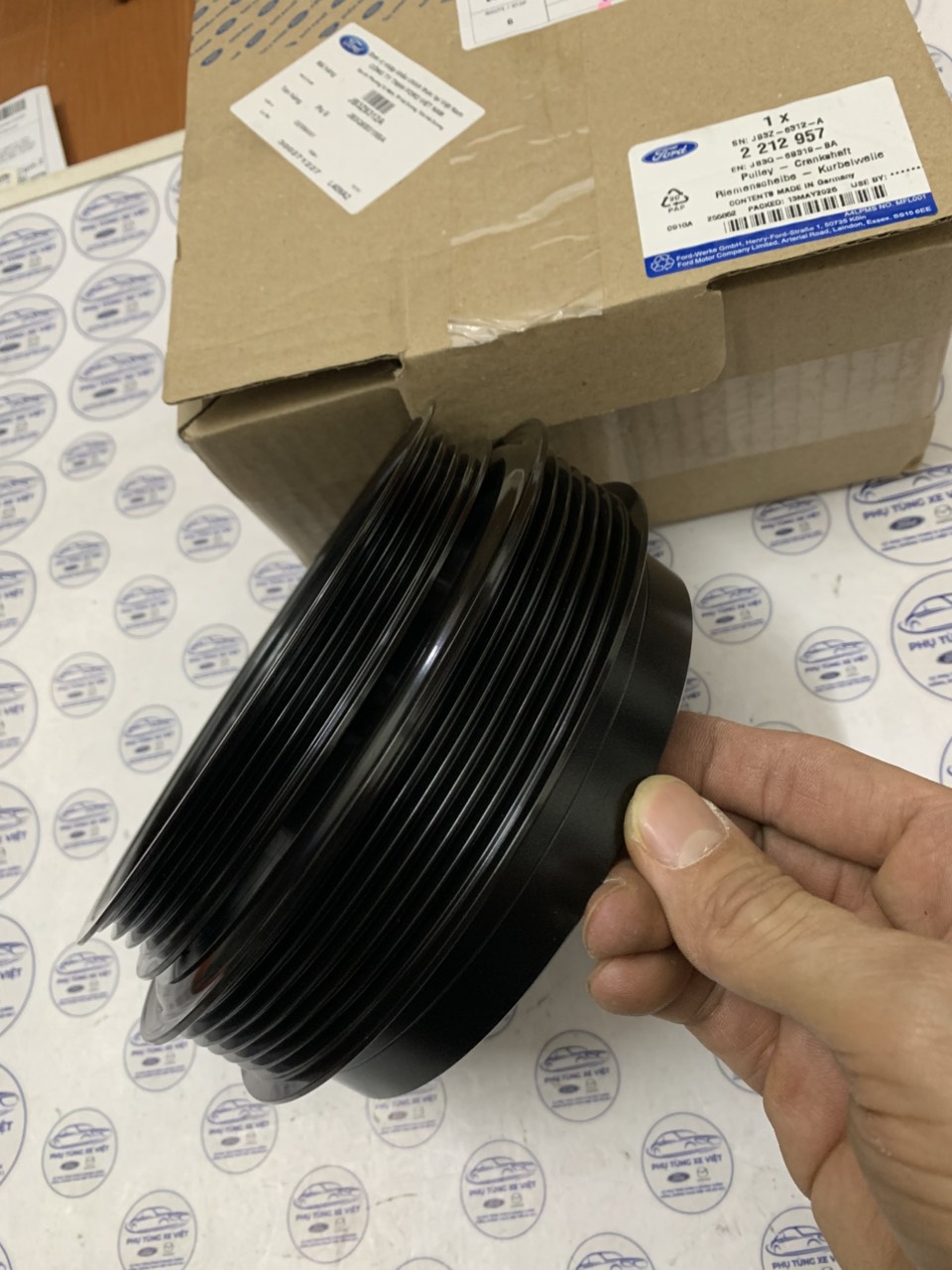 Puly trục cơ Ford Ranger 2.0 2018 19 20 21 JB3Q-6B319-BA