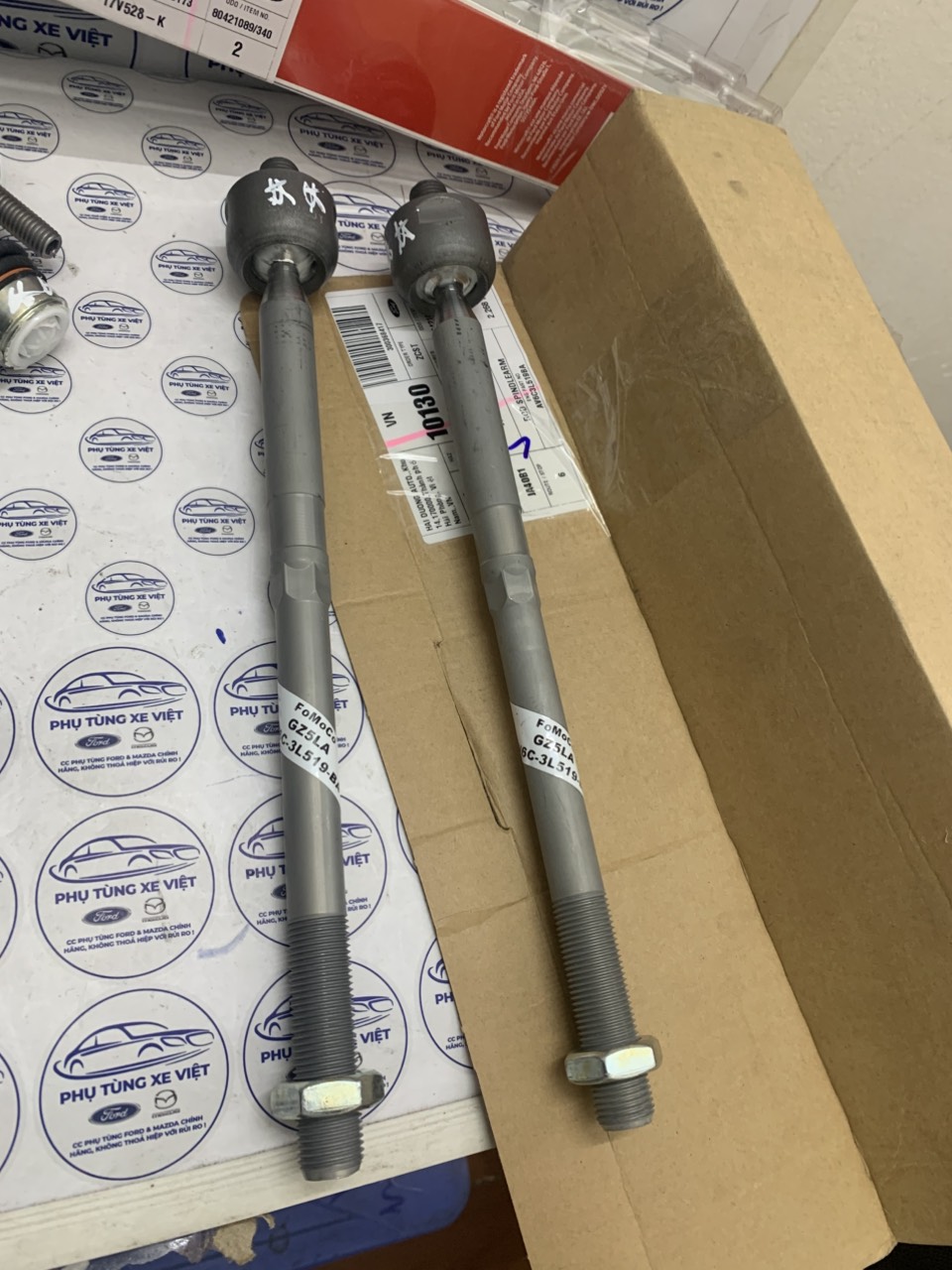 Rotuyn lái trong Focus 2015 16 17 18 9 AV6Z3280F AV6C3L519BA