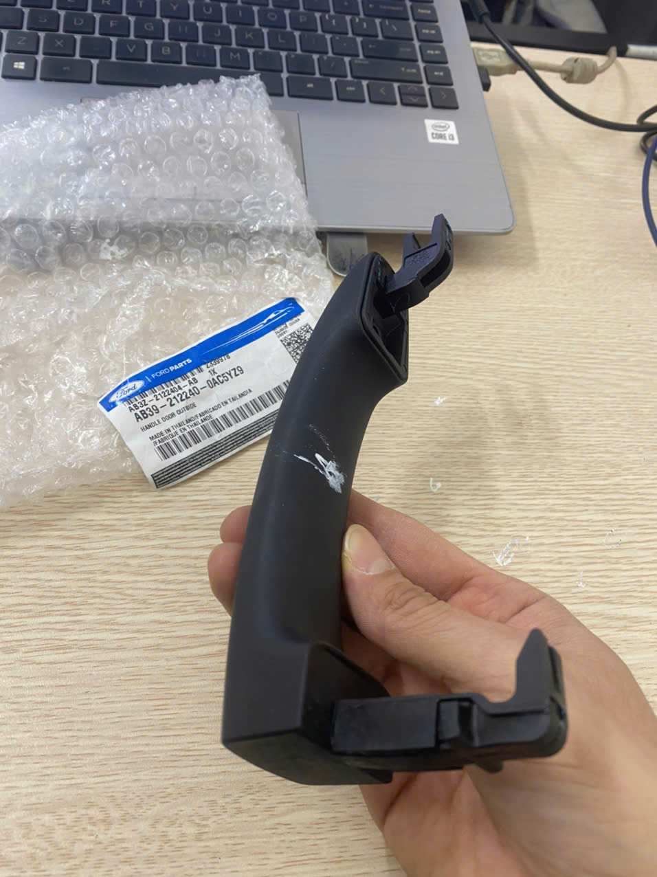 Tay mở cửa ngoài Ford Ranger 2013 4 5 6 7 8 9 AB3Z2122404AB