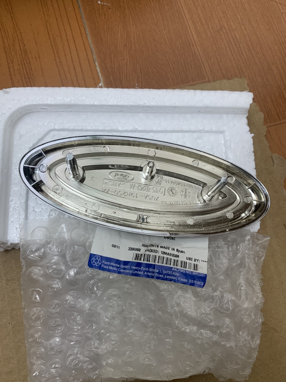 Logo ca lăng, logo trước Ford EcoSport 2014 – 2022 CN1Z8213A