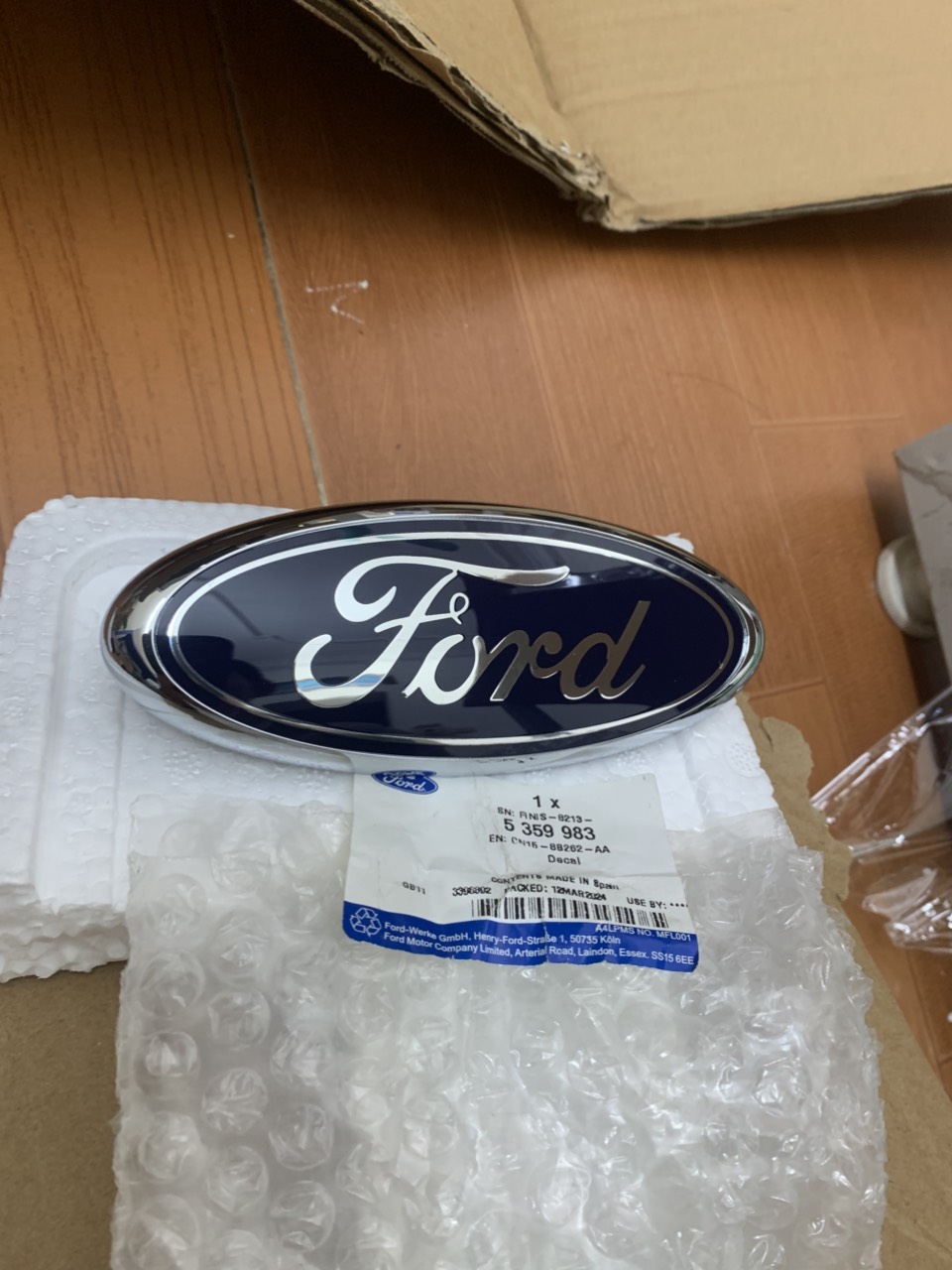 Logo ca lăng, logo trước Ford EcoSport 2014 – 2022 CN1Z8213A