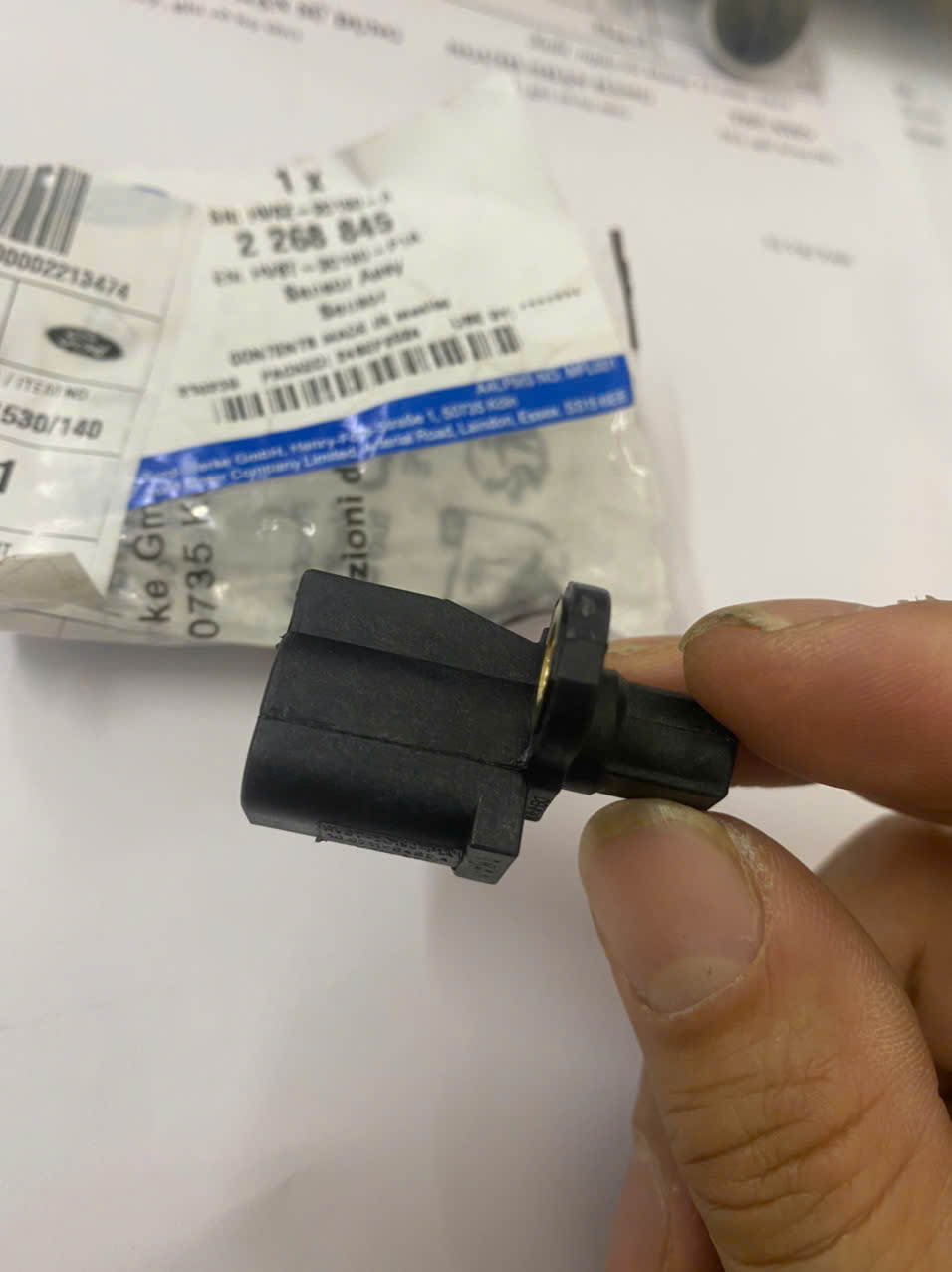 Cảm biến ABS bánh sau Ford Focus 2005-2012 BV6T2C190P1A