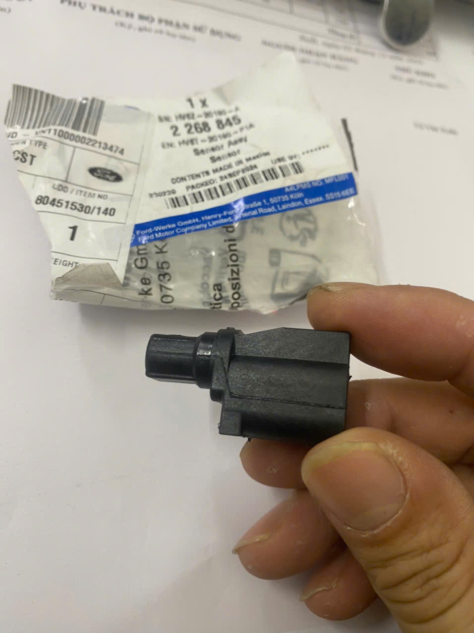 Cảm biến ABS bánh sau Ford Focus 2005-2012 BV6T2C190P1A