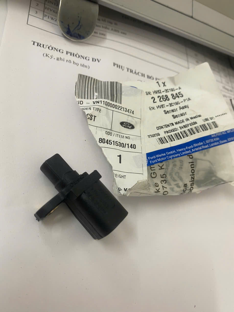 Cảm biến ABS bánh sau Ford Focus 2005-2012 BV6T2C190P1A