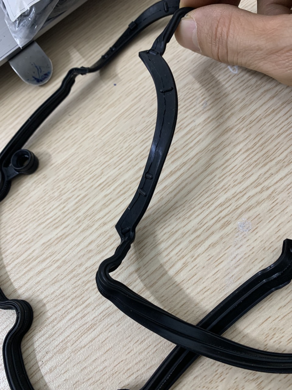 Gioăng giàn cò Ford Focus 2015 16 17 18 19 DS7G6584BA