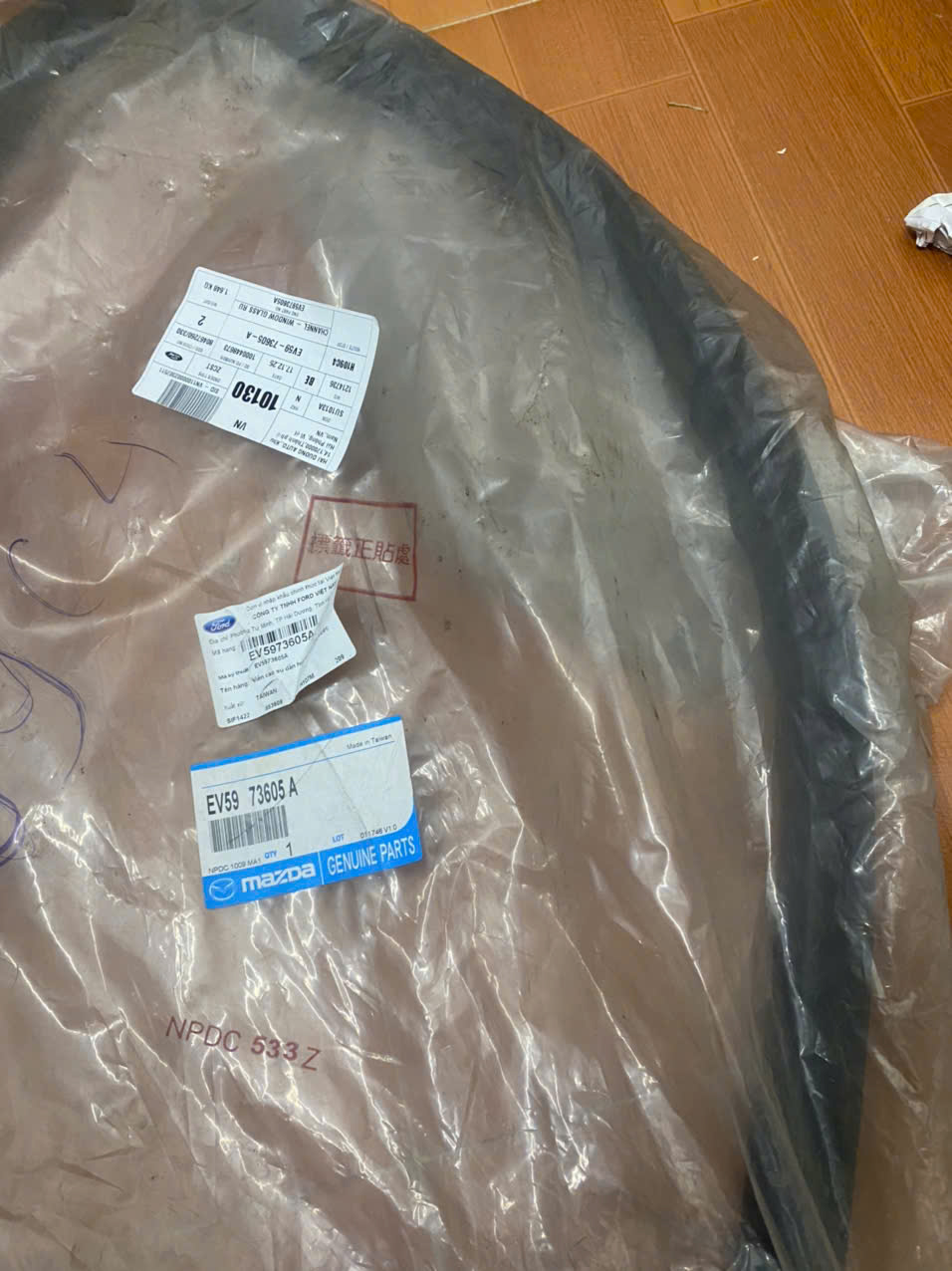 Gioăng khung kính, gioăng chạy kính cửa sau Ford Escape