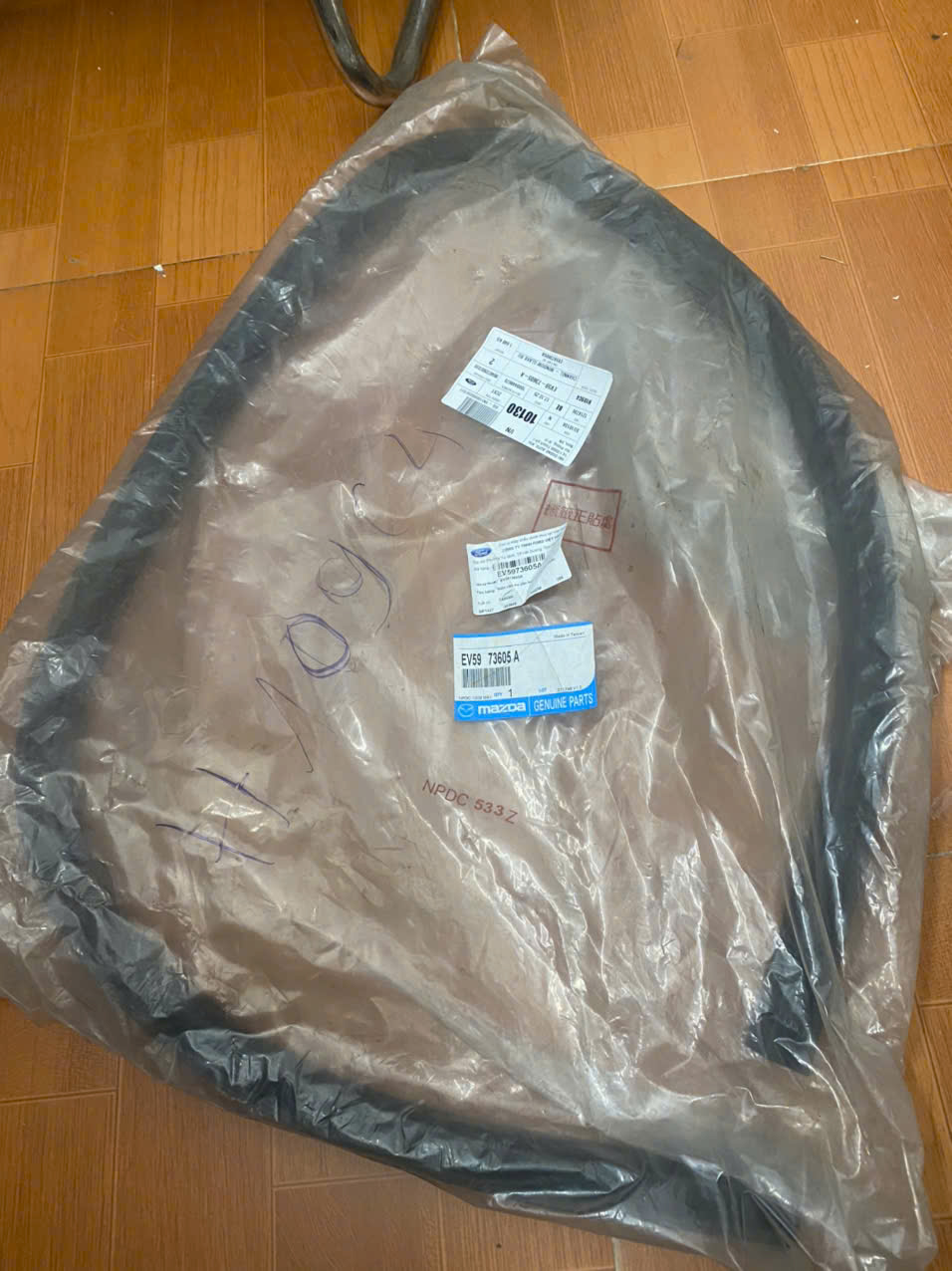 Gioăng khung kính, gioăng chạy kính cửa sau Ford Escape