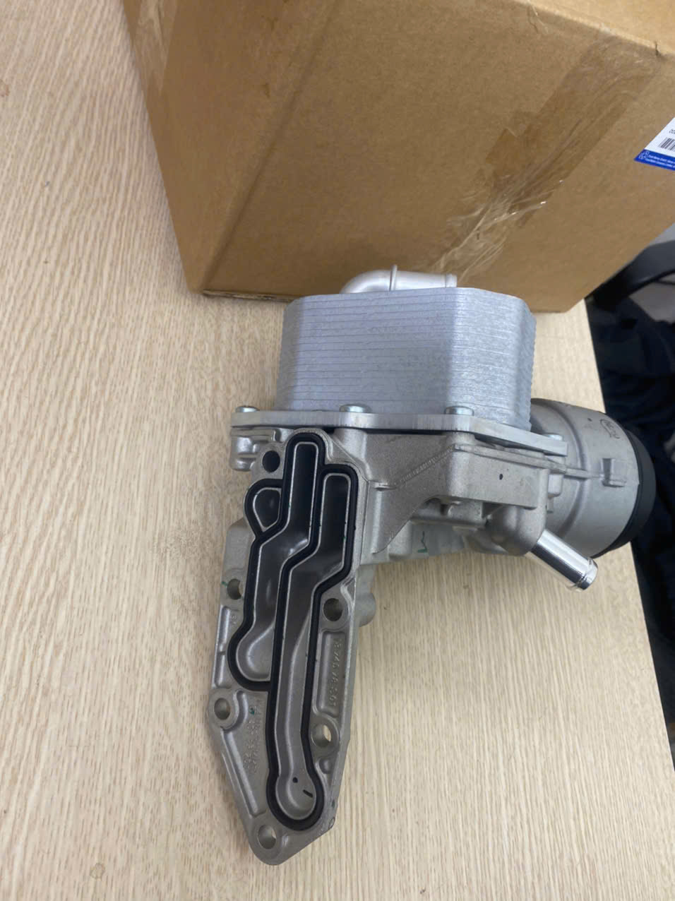 Két sinh hàn, két làm mát dầu máy Ford Ranger 3.2, 2.2