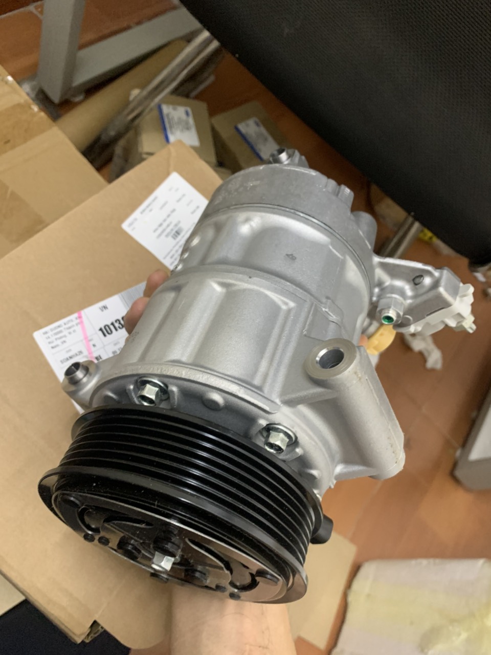 Lốc điều hoà Ford EcoSport 1.0 1018 19 20 21 H1BH19D629DC