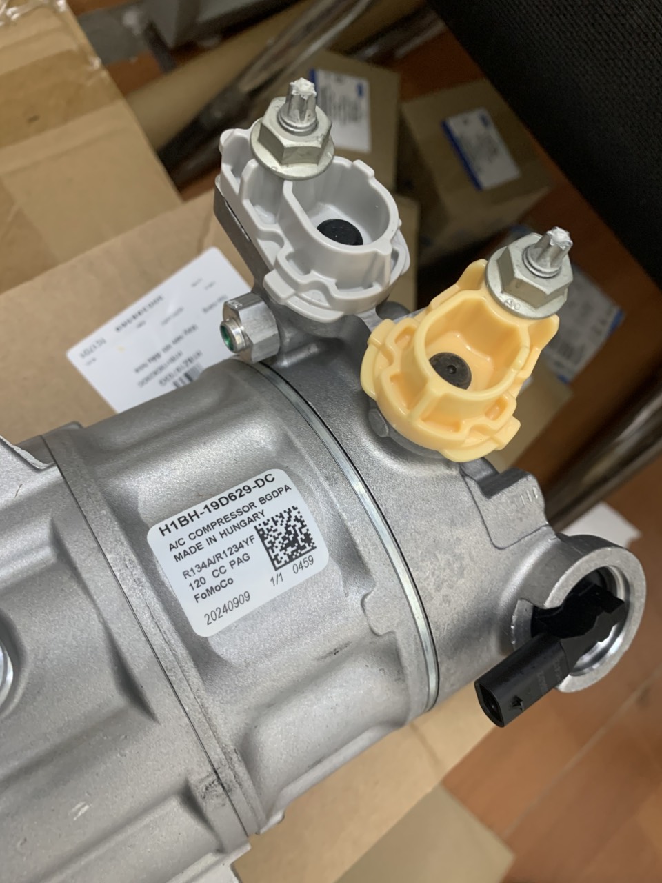 Lốc điều hoà Ford EcoSport 1.0 1018 19 20 21 H1BH19D629DC