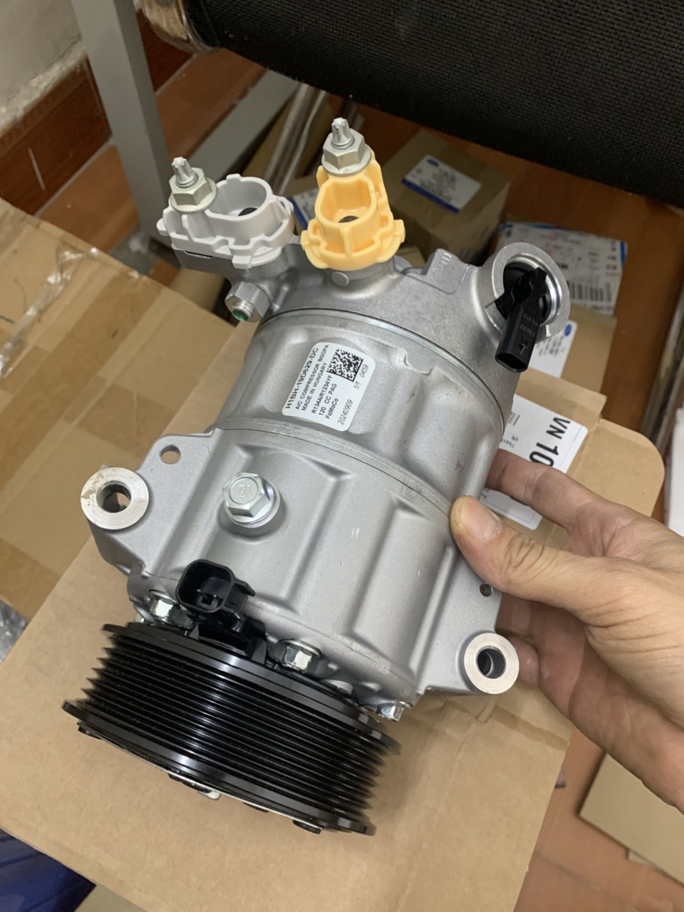 Lốc điều hoà Ford EcoSport 1.0 1018 19 20 21 H1BH19D629DC