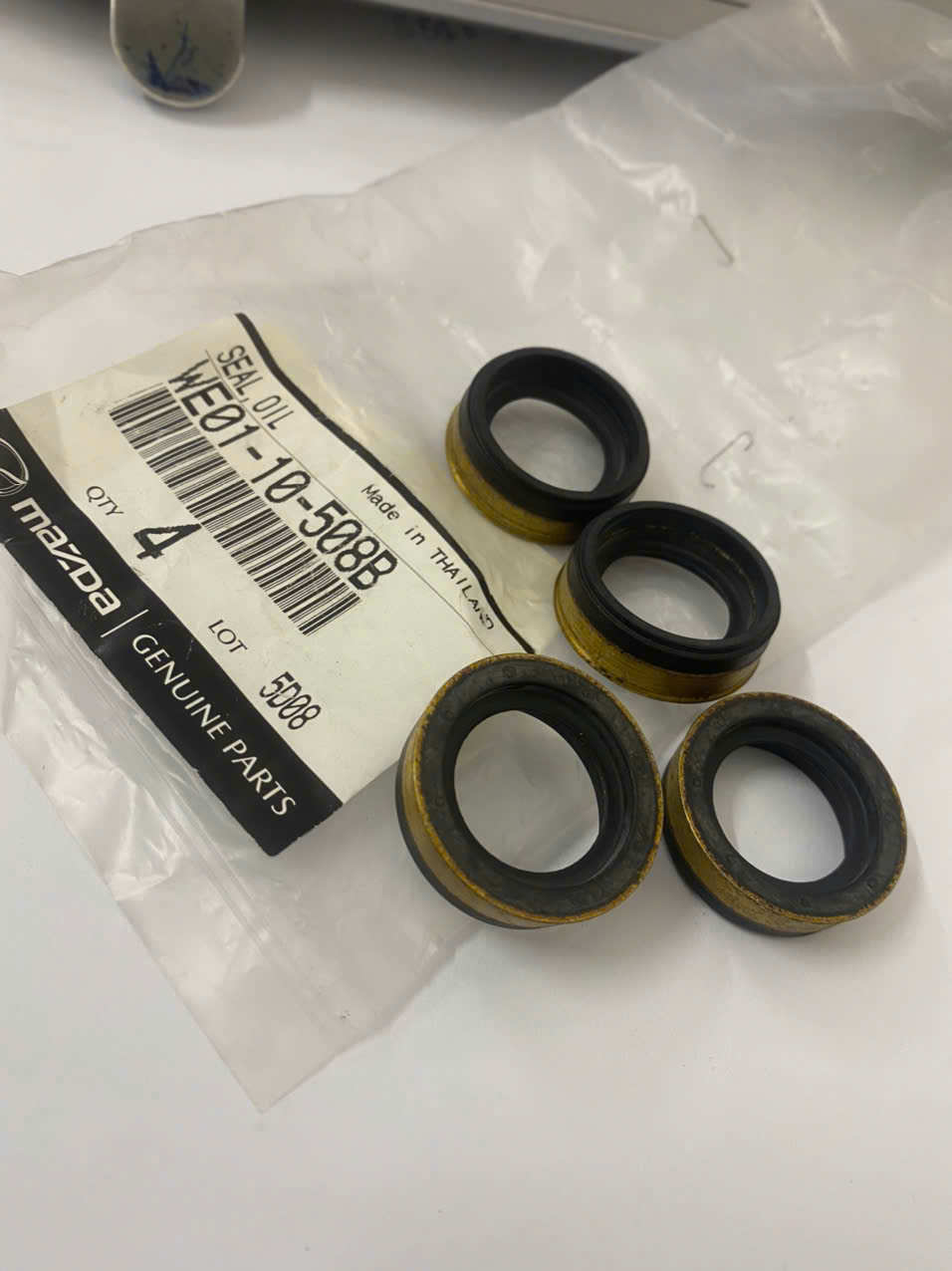 Phớt kim phun Ford Everest 2009 10 11 12 13 14 WE0110508B