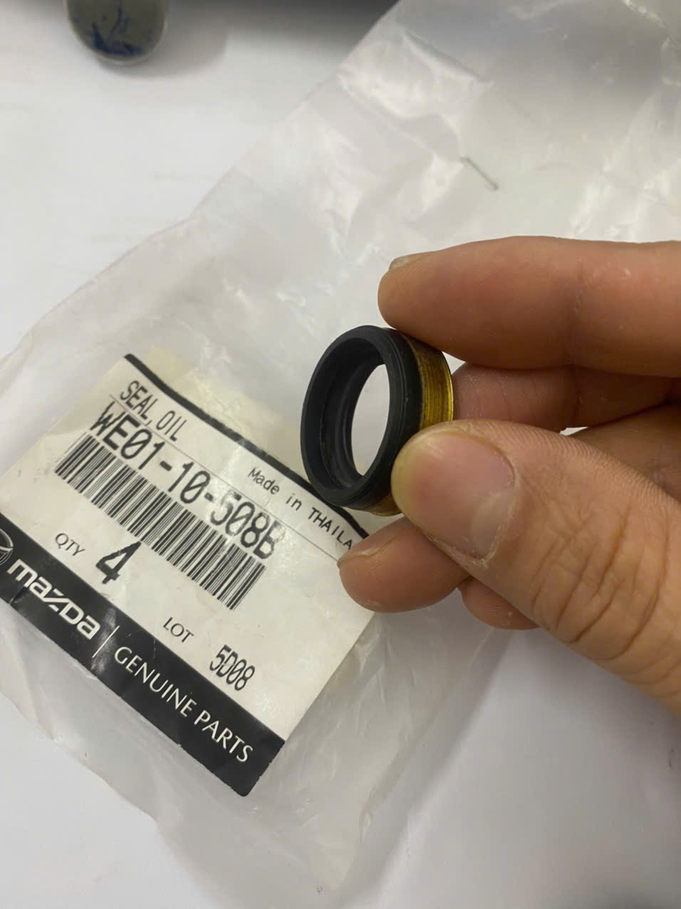 Phớt kim phun Ford Everest 2009 10 11 12 13 14 WE0110508B