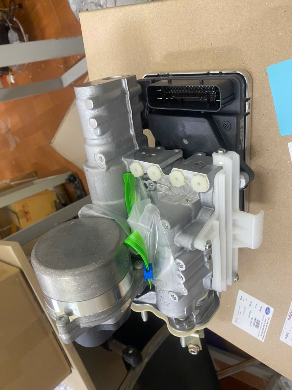 Trợ lực phanh, tổng phanh Ford Everest 2022 3 4 5 PB3C2D335LC