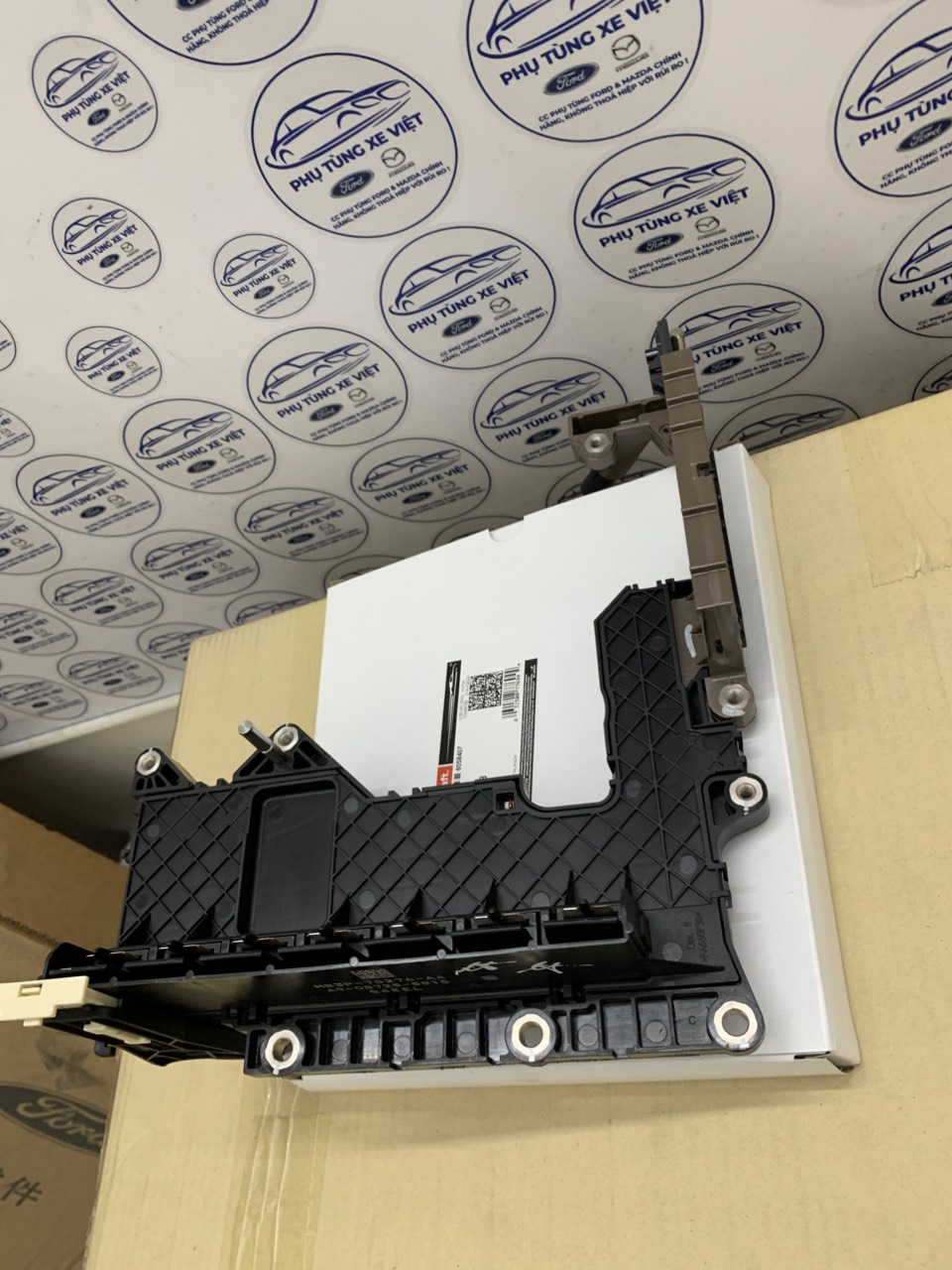 Vỉ điện van hộp số Ford Ranger 2013 4 5 6 7 8 9 21 AL3Z7G276D