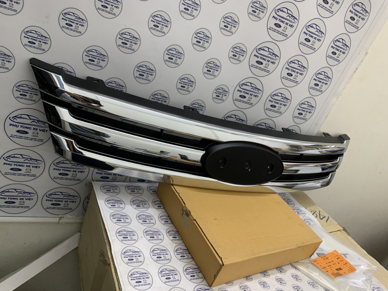 Ca lăng Ford Escape 2008 09 10 EZMA50710A EZMA-50710-A