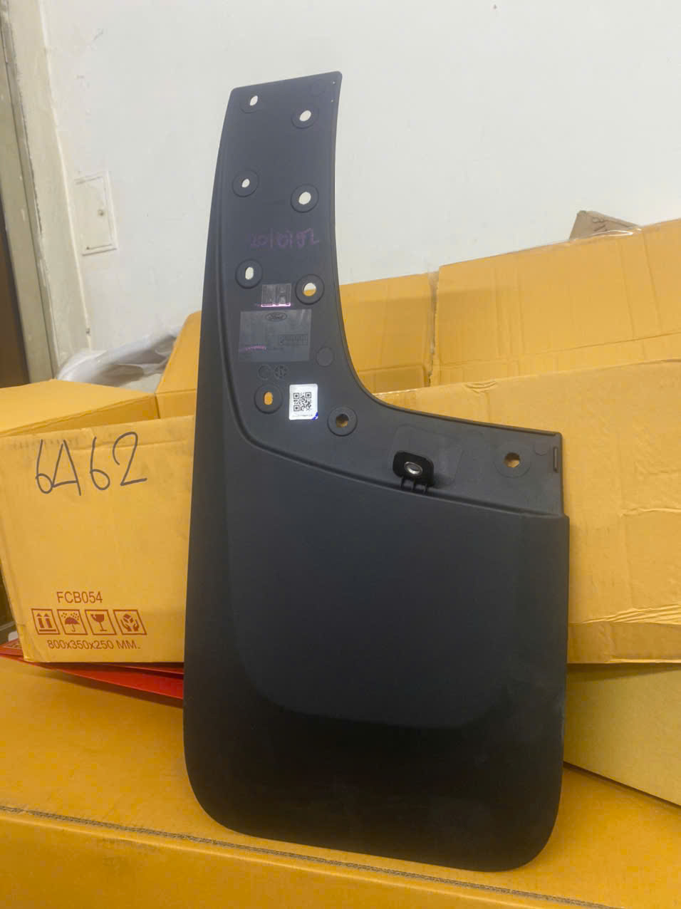 Chắn bùn sau Ford Raptor 2023 24 25 26 P1WZ16A550H E