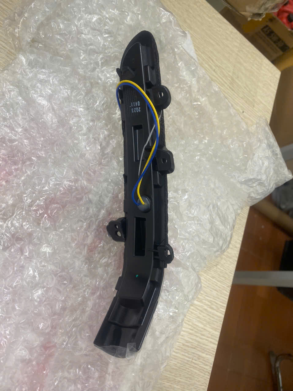 Đèn xi nhan trên gương Ford Territory EKS217682BBW04