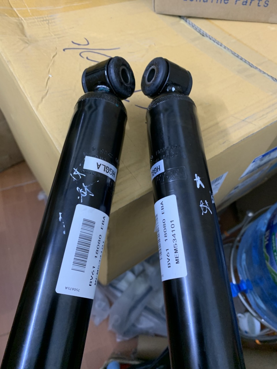 Giảm sóc sau Focus 2015 6 7 8 9 BV6Z18125H BV6118080EBA