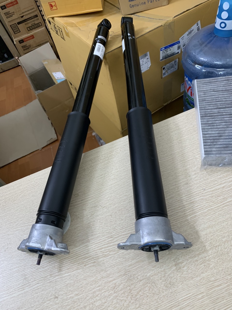 Giảm sóc sau Focus 2015 6 7 8 9 BV6Z18125H BV6118080EBA