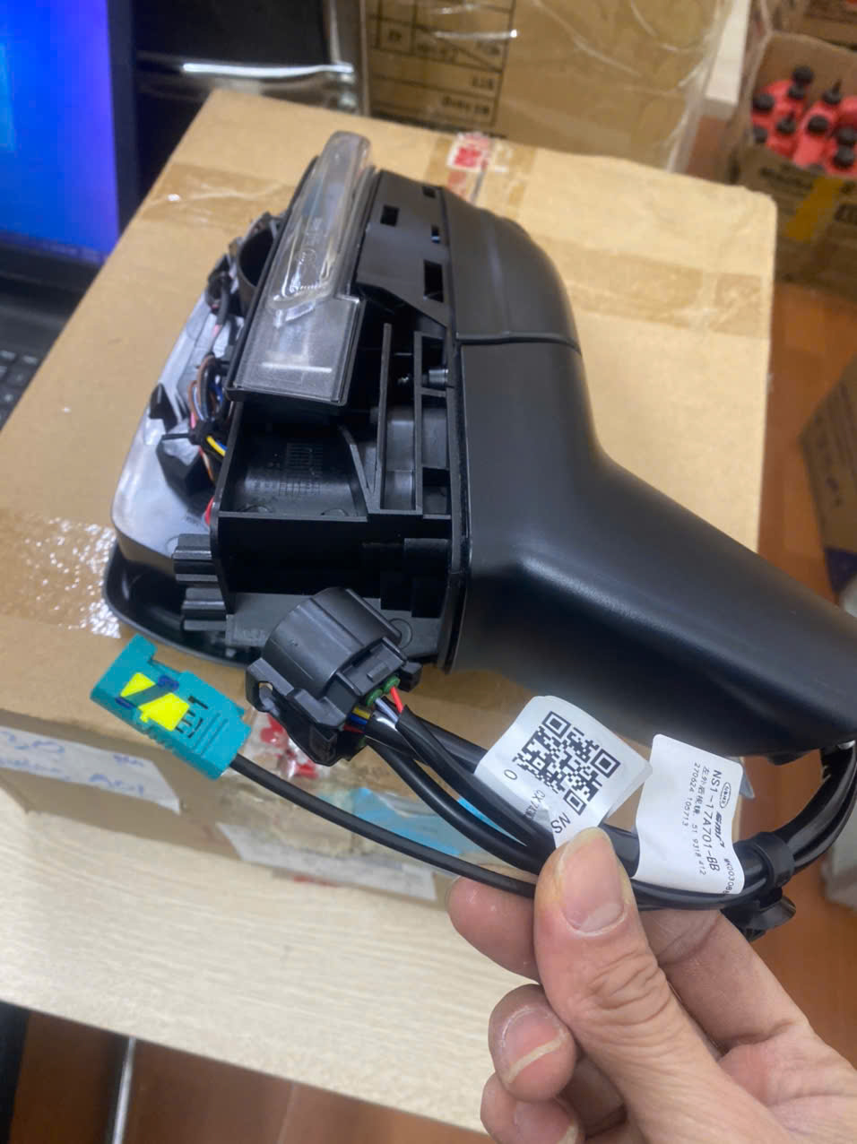 Gương chiếu hậu Ford Territory 2022 23 24 25 NS117A700CA 1CA