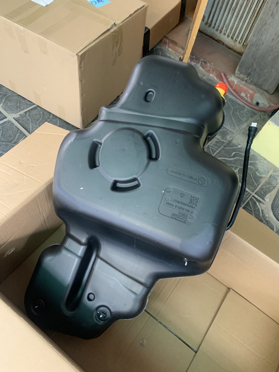 Bình nhiên liệu, bình xăng Ford Territory NS19002BA NS1-9002-BA