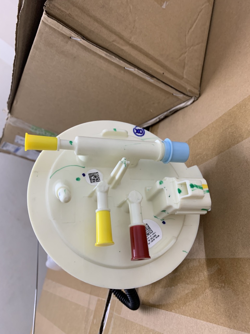 Bơm nhiên liệu thả thùng Ford Ranger 2023 4 5 6 7 MB3Z9H307W