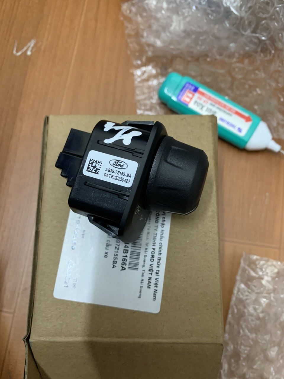 Công tắc cài cầu Ford Ranger 2013 14 15 16 17 18 AB397Z155BA