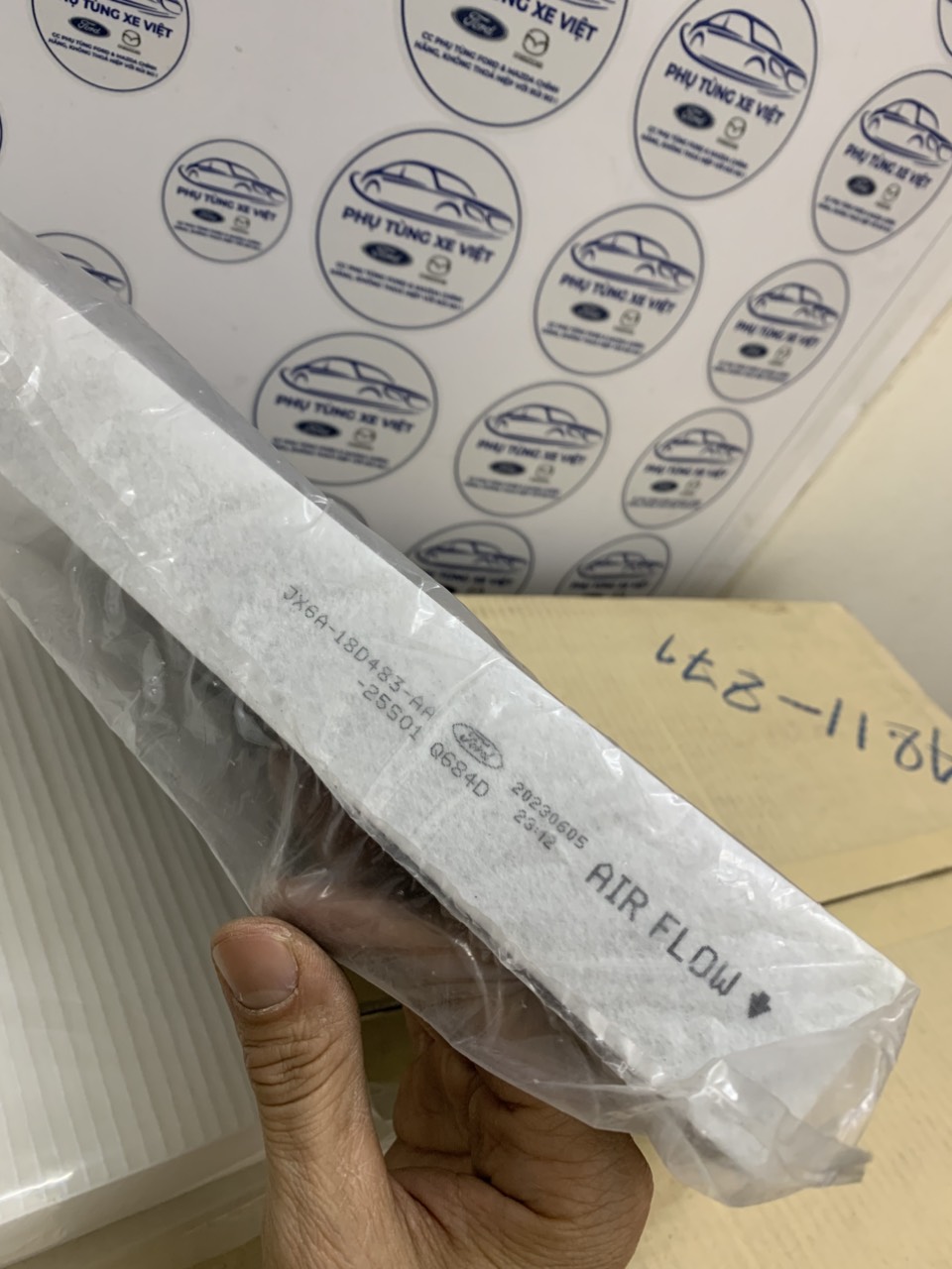 Lọc gió điều hoà Ford Everest 2023 24 25 26 27 JX6A18D483AA