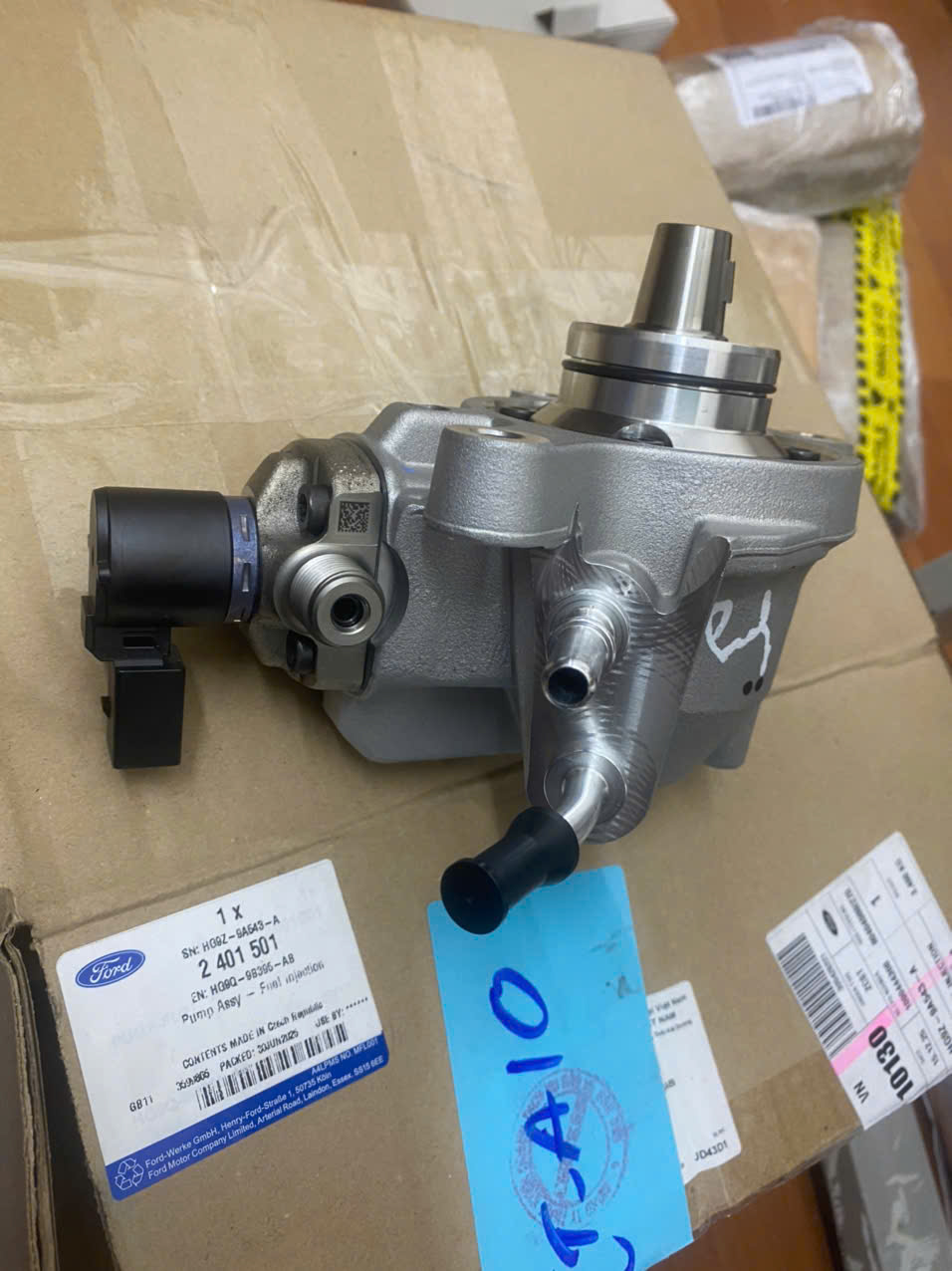 Bơm cao áp Ford Everest 2.0 HG9Q-9B395-AB HG9Q-9B395-AA