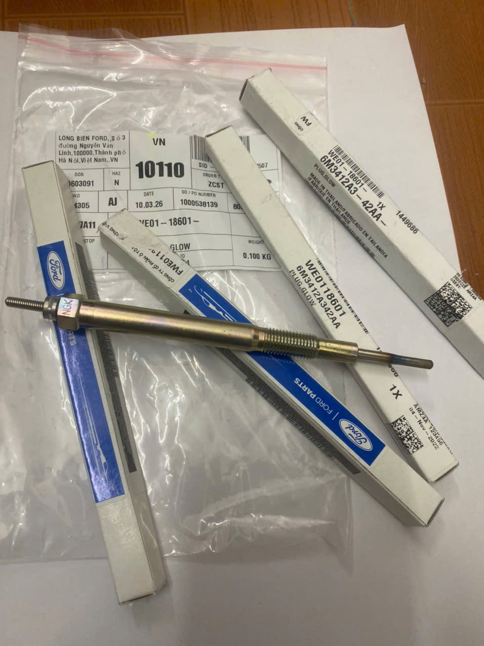 Bugi sấy nến sấy Ford Everest 2009 10 2011 12 13 14 WE0118601