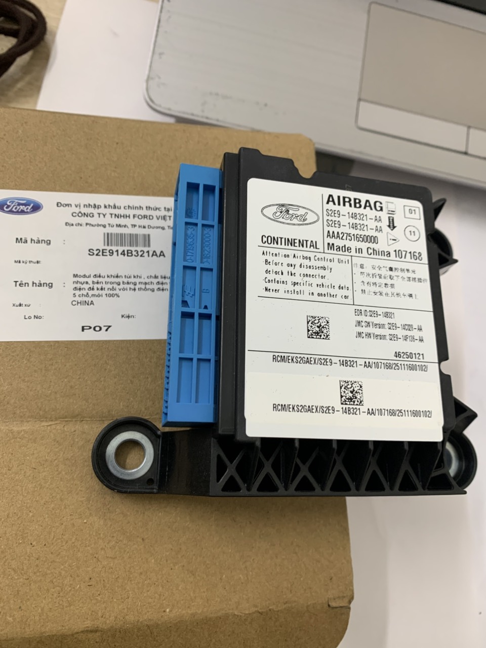 Hộp điều khiển túi khí Territory S2E914B321AA S2E9-14B321-AA