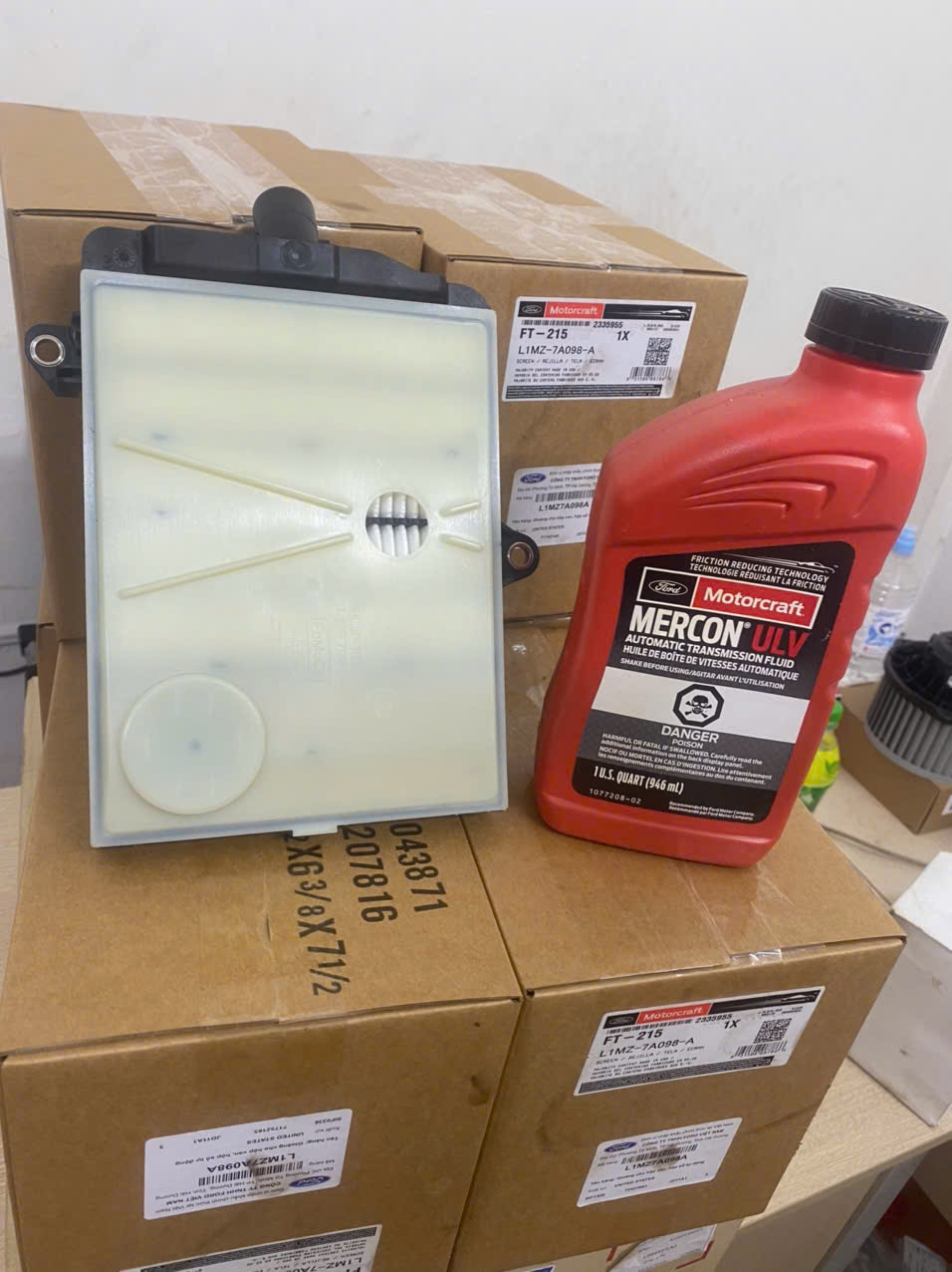 Lọc dầu hộp số tự động Ranger 2.0 L1MZ7A098A L1MP7G186AA