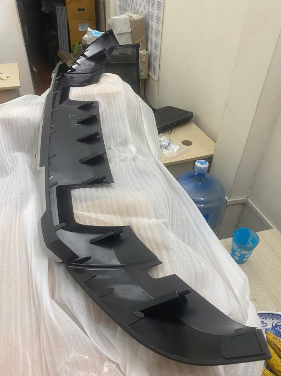 Ốp cản trước Everest 2023 4 5 6 7 N1VB17K819BB N1VZ17757D