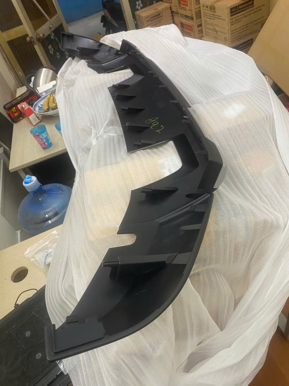 Ốp cản trước Everest 2023 4 5 6 7 N1VB17K819BB N1VZ17757D